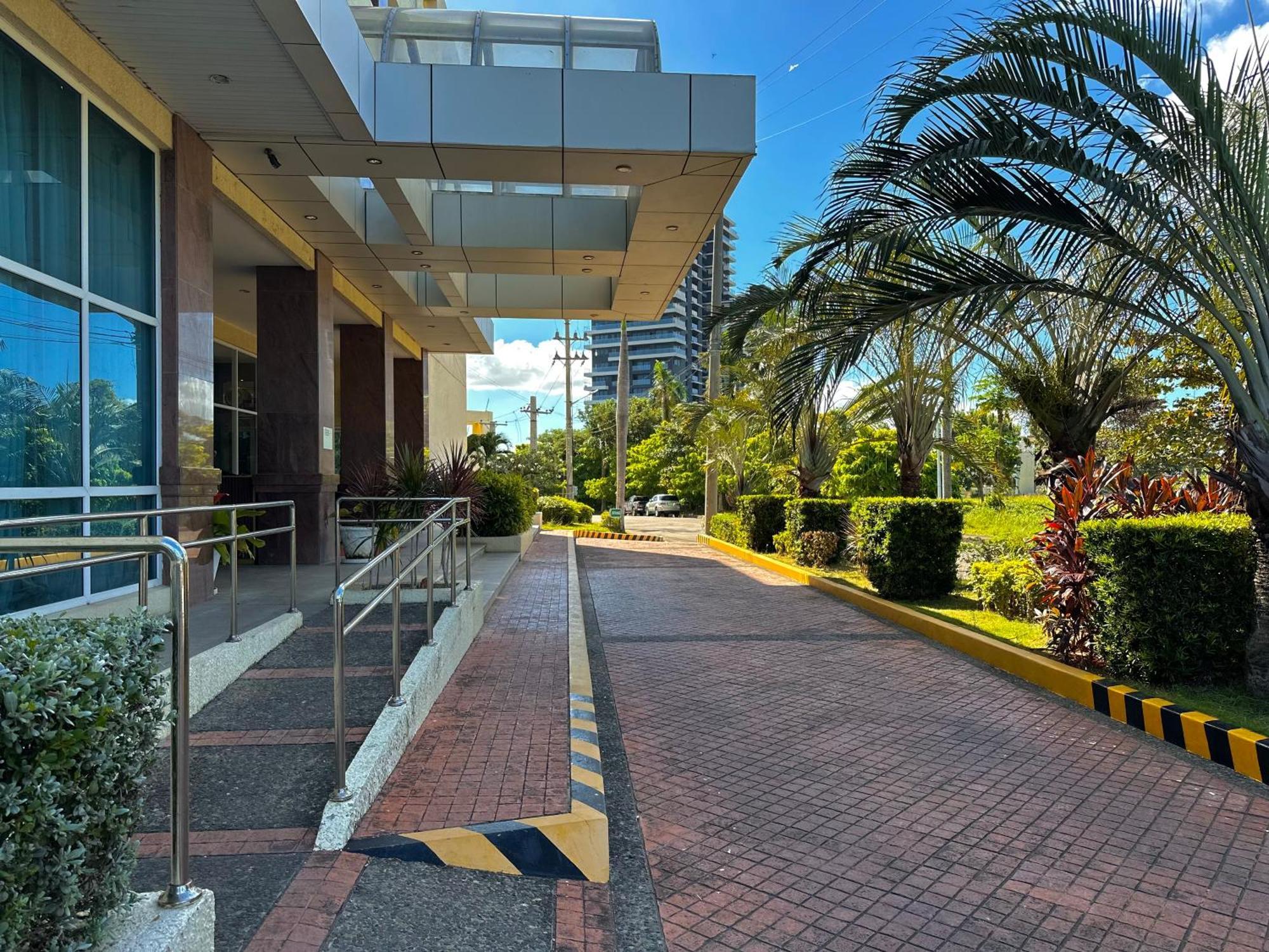 Oceanview Deluxe 1Br Suite La Mirada Đảo Mactan Ngoại thất bức ảnh