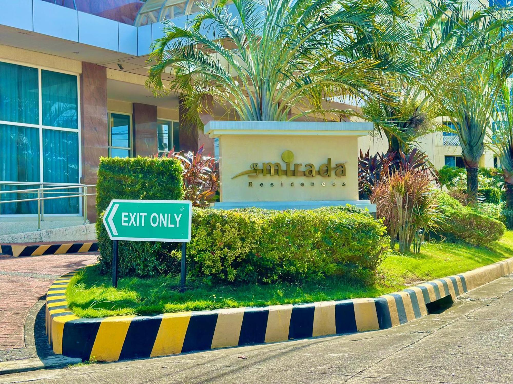 Oceanview Deluxe 1Br Suite La Mirada Đảo Mactan Ngoại thất bức ảnh